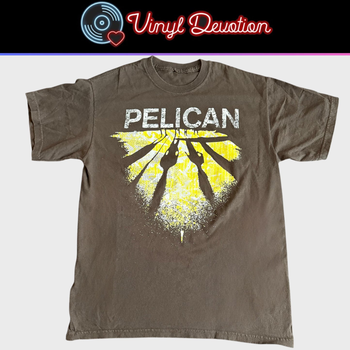 Pelican Band City Of Echoes - Silhouettes Brown T-Shirt Size M No Tag