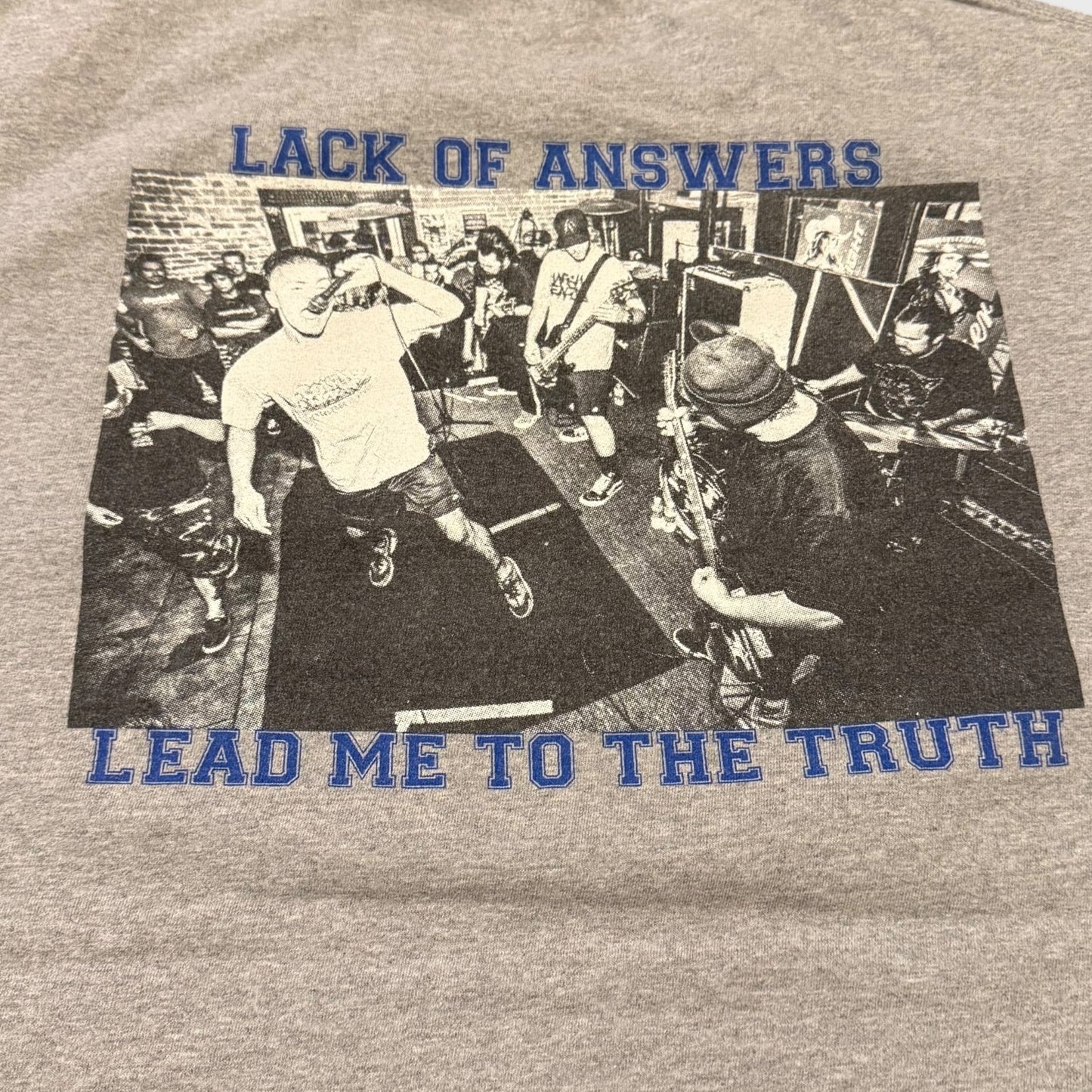 Runamuk Hardcore Band Lack Of Answers Gray T-Shirt Size XL