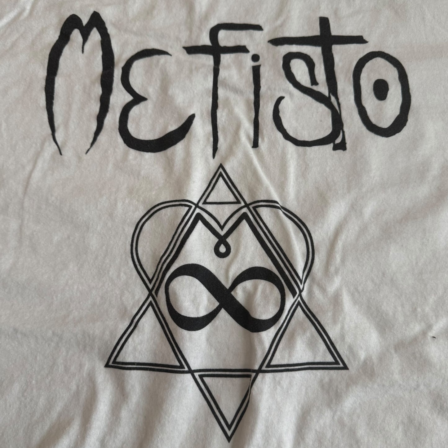 Mefisto Band White T-Shirt Size XL