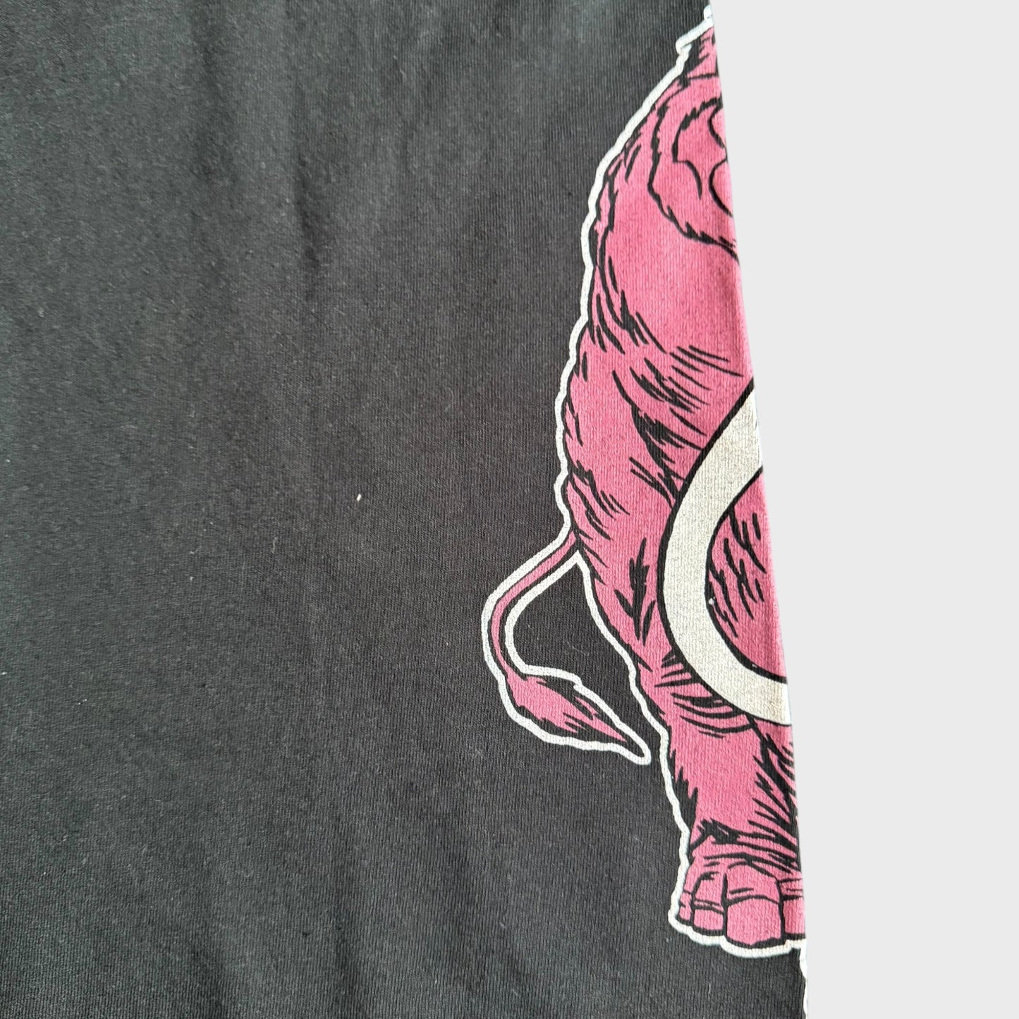 Pelican Band Pink Mammoth T-Shirt Size M