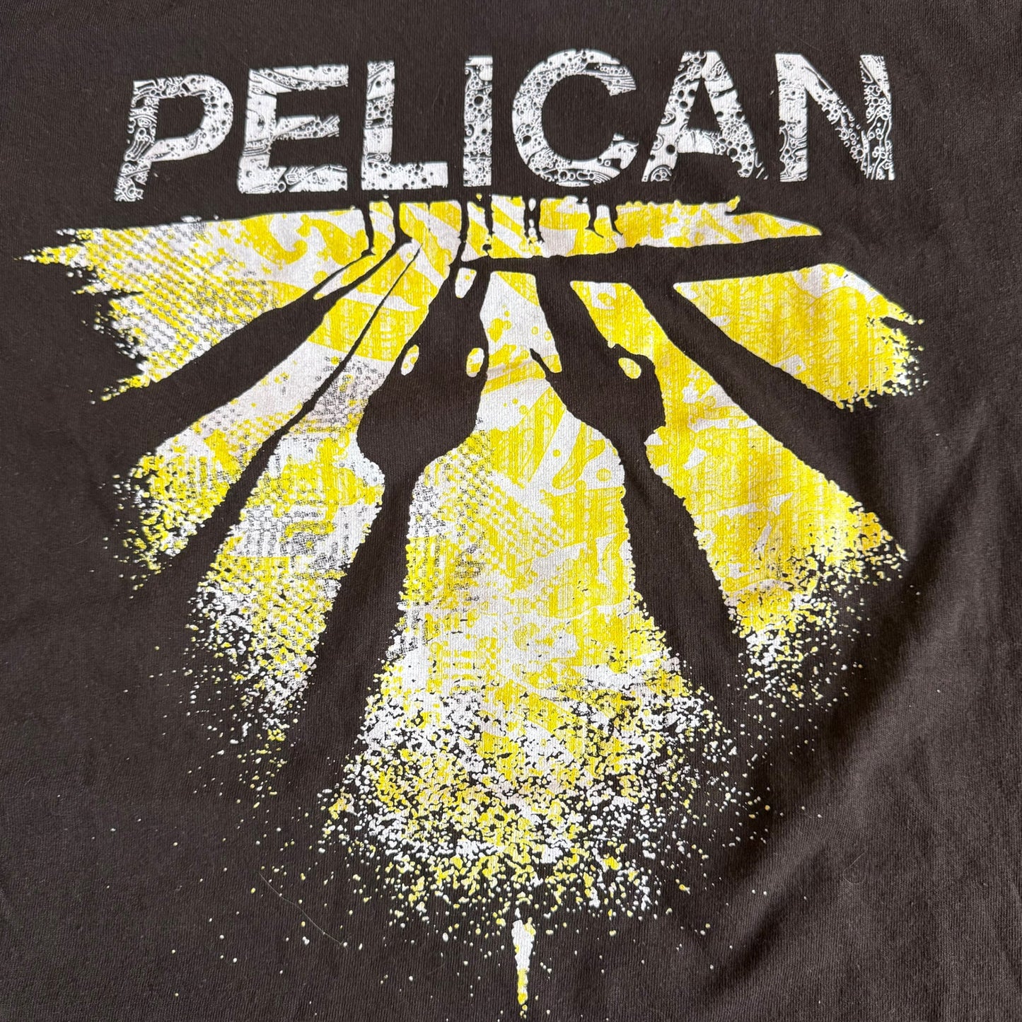 Pelican Band City Of Echoes - Silhouettes Brown T-Shirt Size M No Tag