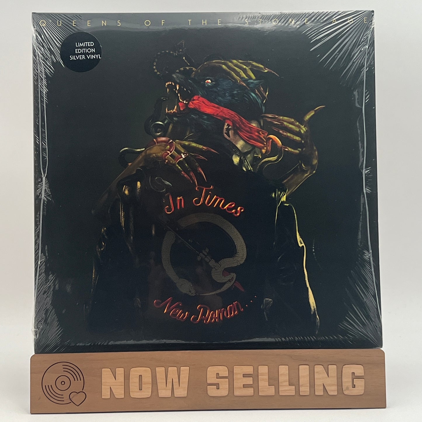 Queens of the Stone Age - In Times New Roman... Vinyl LP Silver