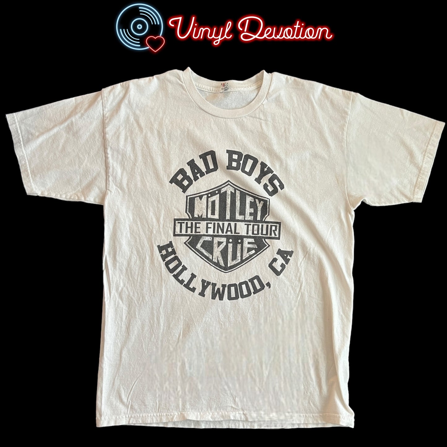 Motley Crue Band Final Tour White T-Shirt Size L
