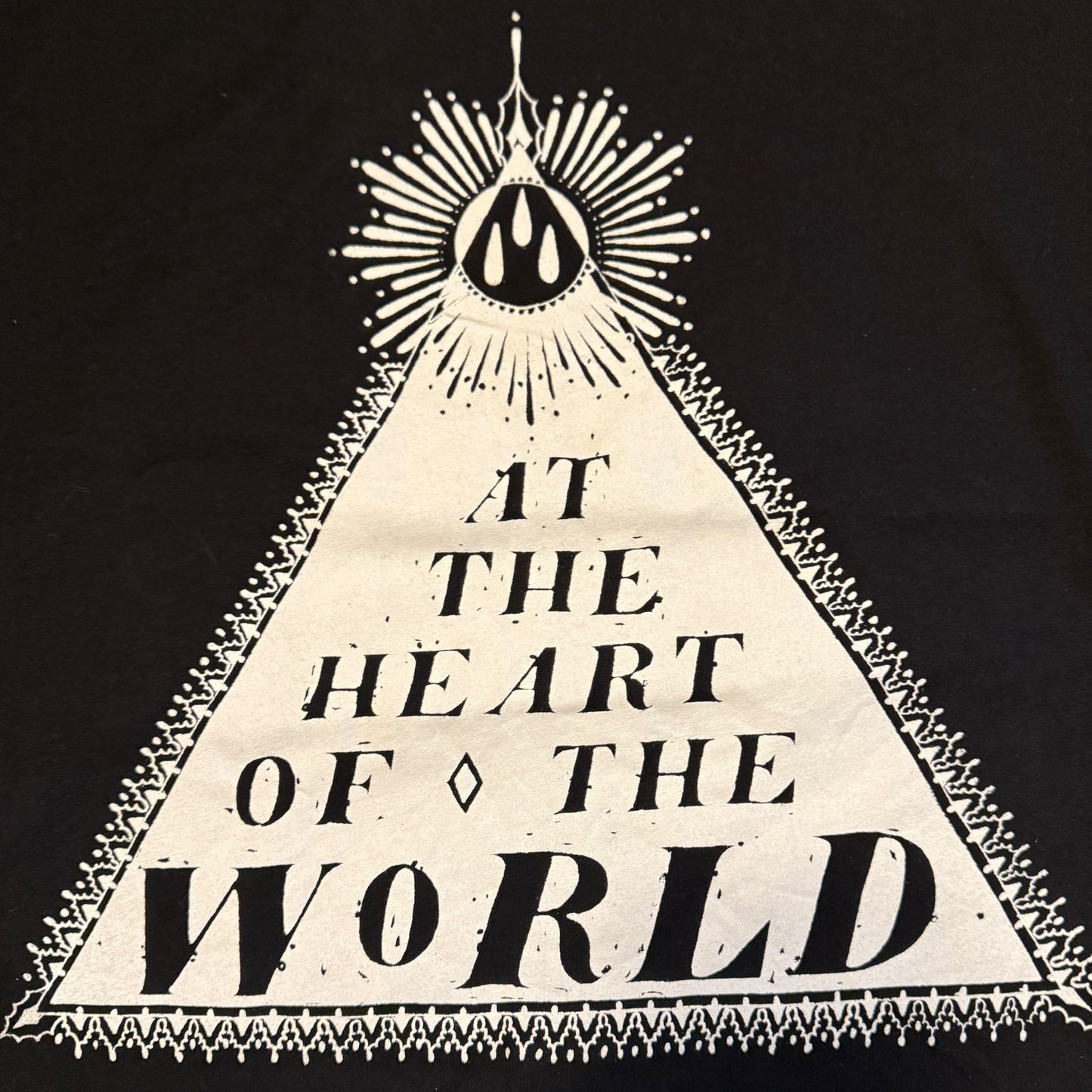 At the Heart of the World Band Only Distortion Is Real T-Shirt Size M