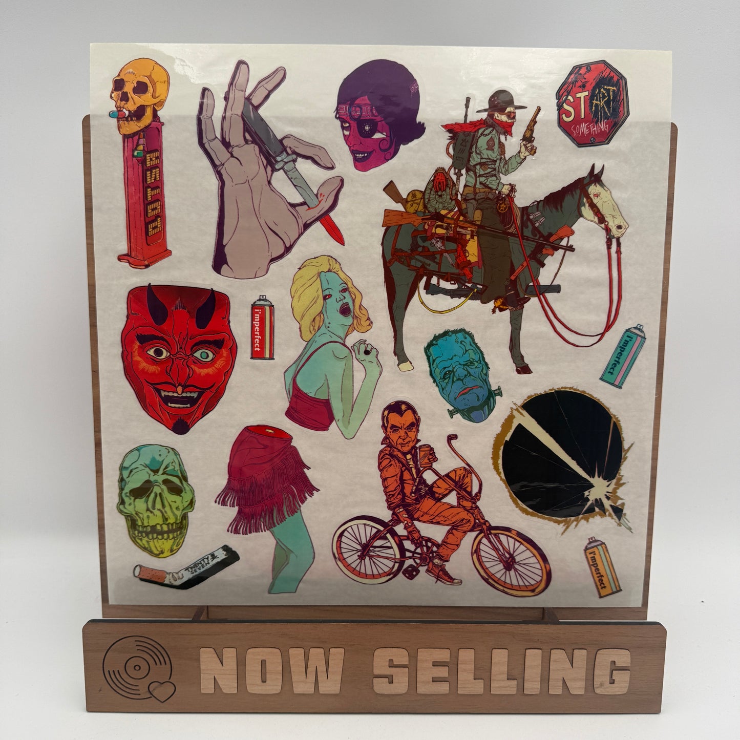 Queens Of The Stone Age - Villains Vinyl LP Deluxe Edition 180 Gram
