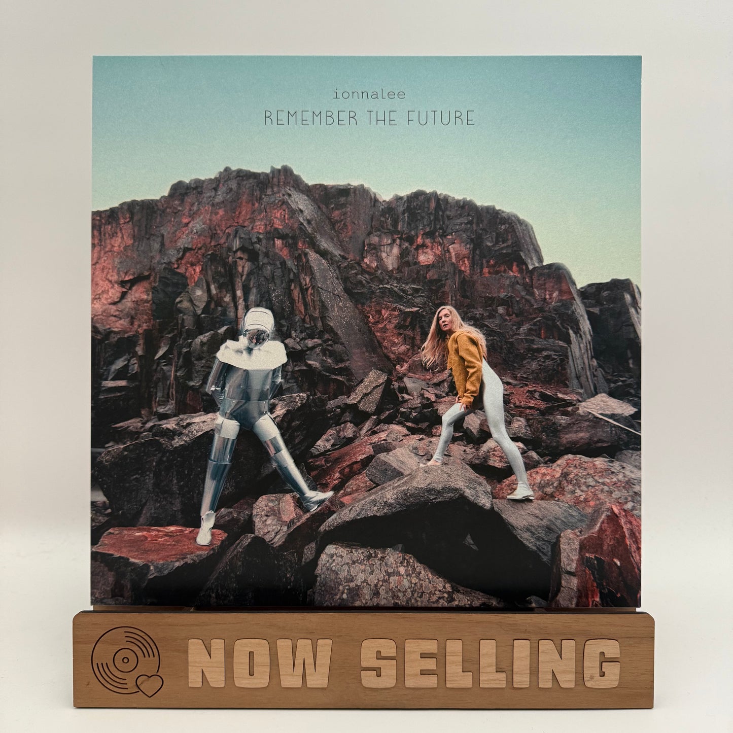 ionnalee - Remember The Future Vinyl LP Black iamamiwhoami