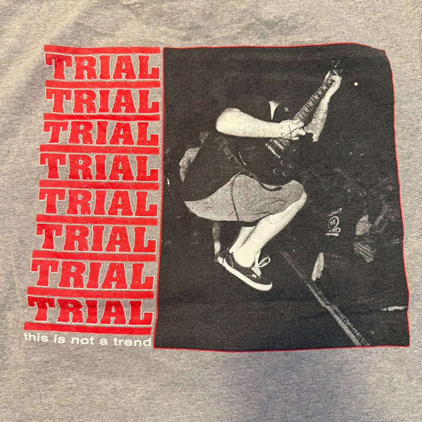 Trial Hardcore Band Spirit Remains - This Is Not A Trend Gray T-Shirt Size M