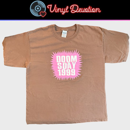 Doomsday 1999 Band Brown Vintage T-Shirt Size XL Teen Cthulhu