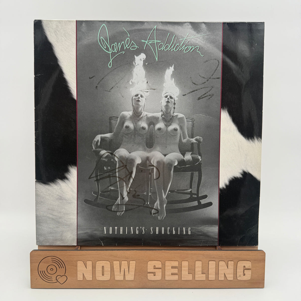 Jane's Addiction - Nothing's Shocking Vinyl LP Original 1st Press UK Rubber Jacket SiGNED