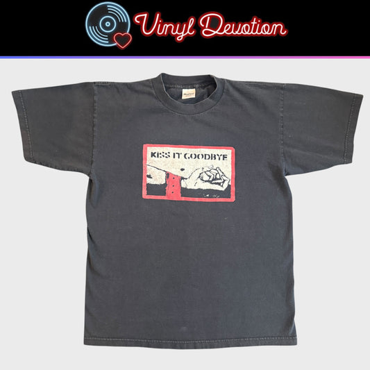 Kiss It Goodbye Band She Loves Me Not 1997 Vintage T-Shirt Size L Deadguy Great Falls Akimbo