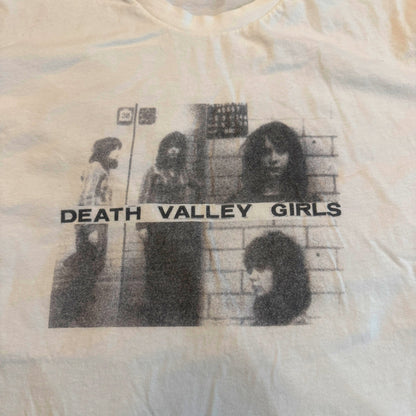 Death Valley Girls Band Mugshot White T-Shirt Size L Fits Like a Medium Slim Fit