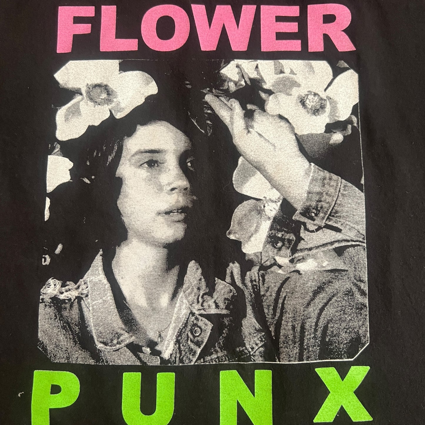 The Beautiful Ones Hardcore Band Flower Punx Cat Power T-Shirt Size L