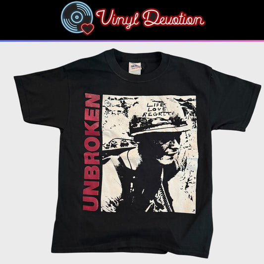 Unbroken Band Life. Love. Regret Smiths RIP T-Shirt Youth Medium / Extra Small