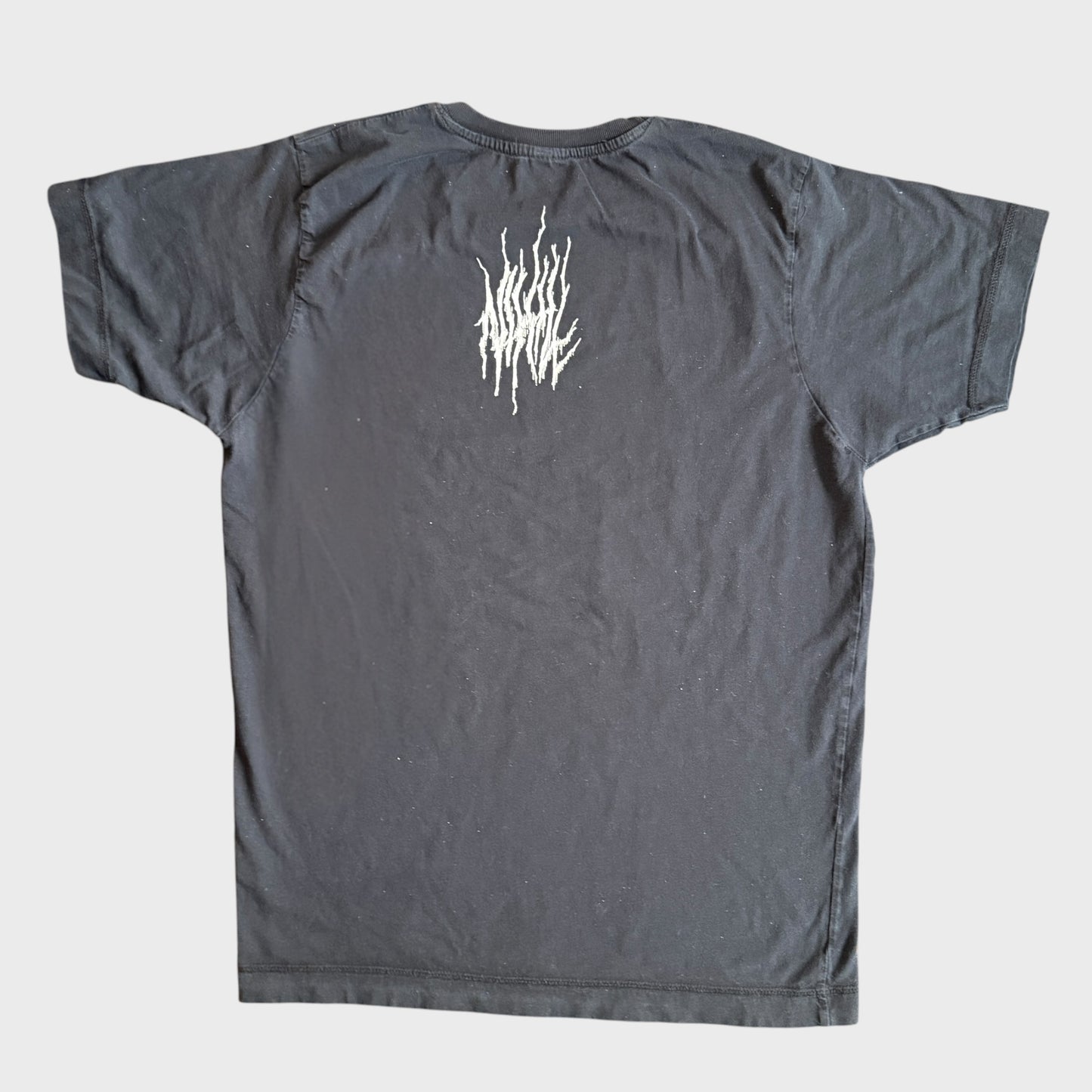Nihill Band Priest T-Shirt Size L Slim Verdonkermaan Grond