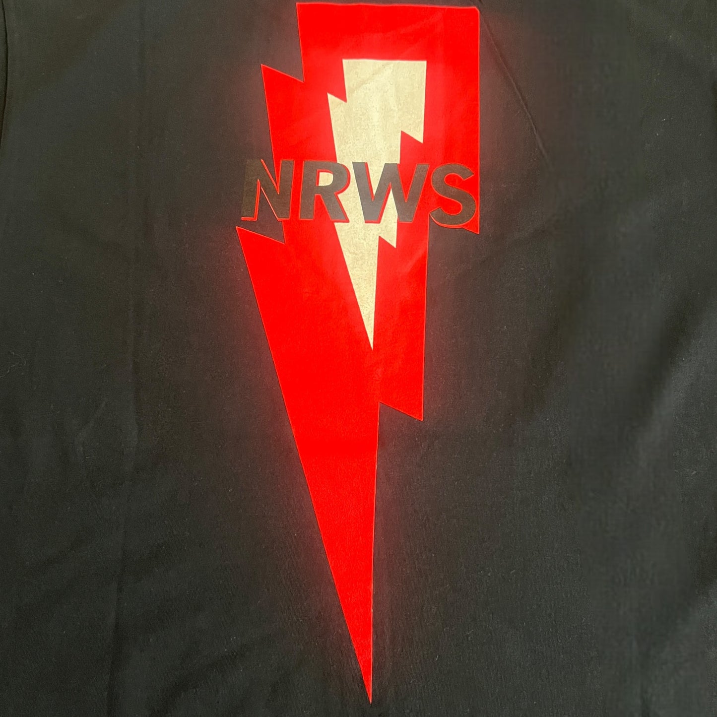 Narrows Band Red Lightning Bolt T-Shirt Size L Botch