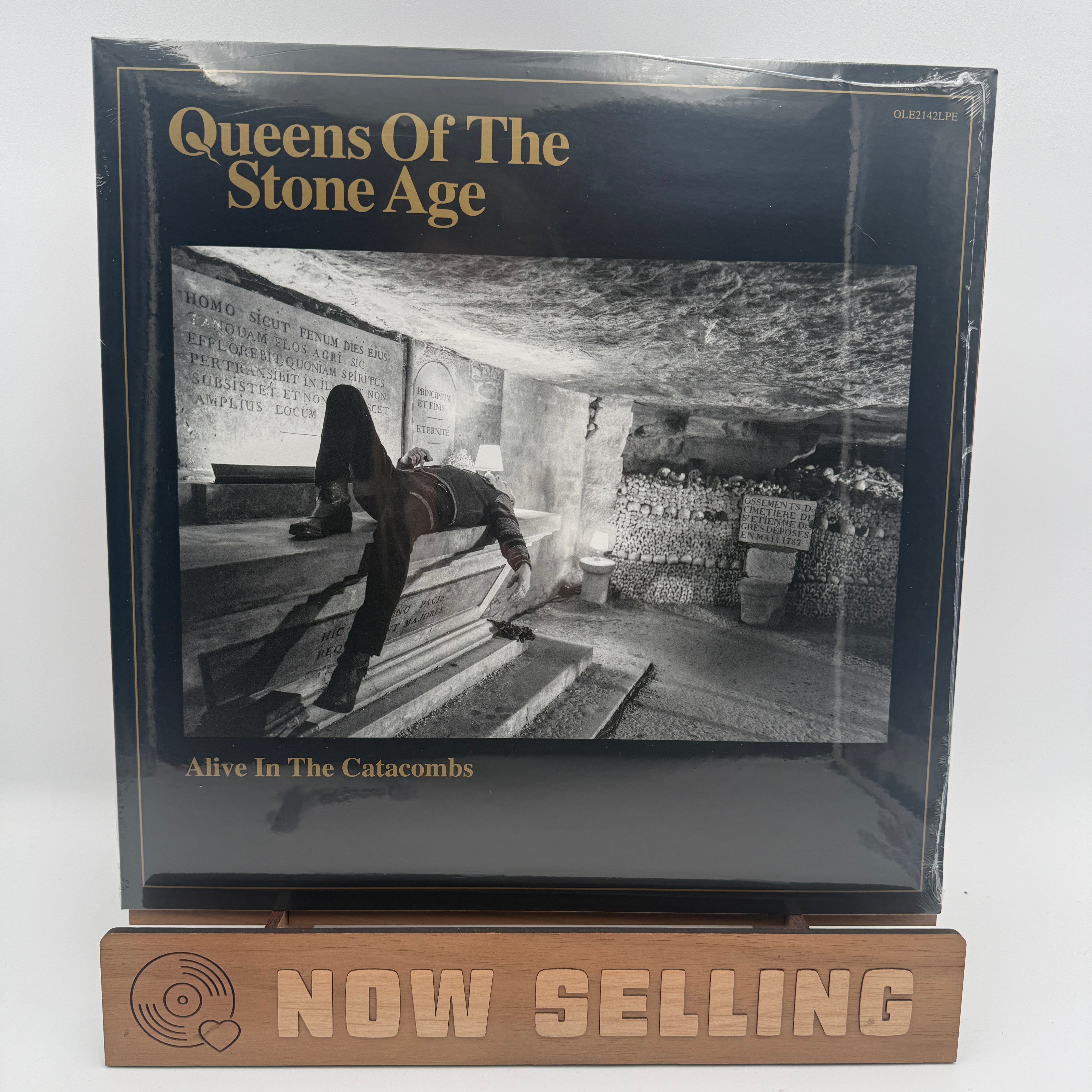 Queens Of The Stone Age - Alive In The Catacombs Vinyl LP