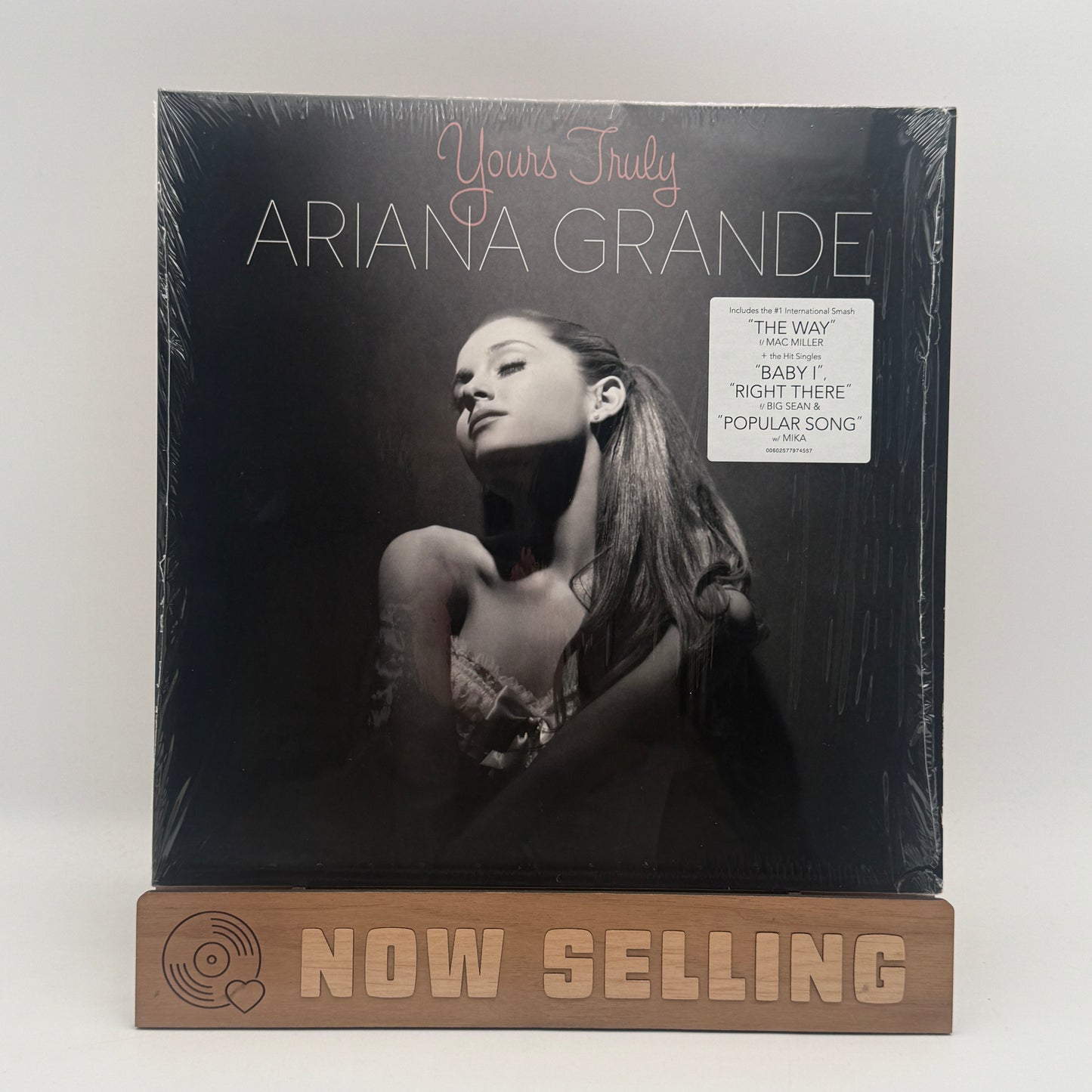Ariana Grande - Yours Truly Vinyl LP Clear & White Swirl