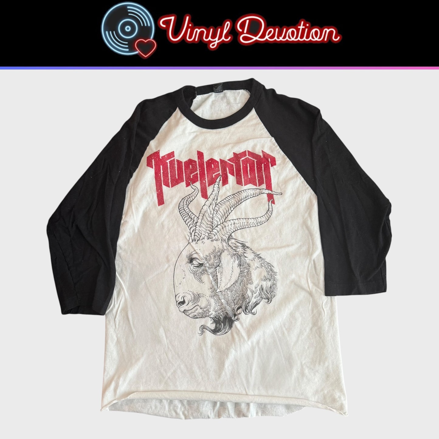 Kvelertak Band Goat White / Red Raglan T-Shirt Size L Fits Like A Medium