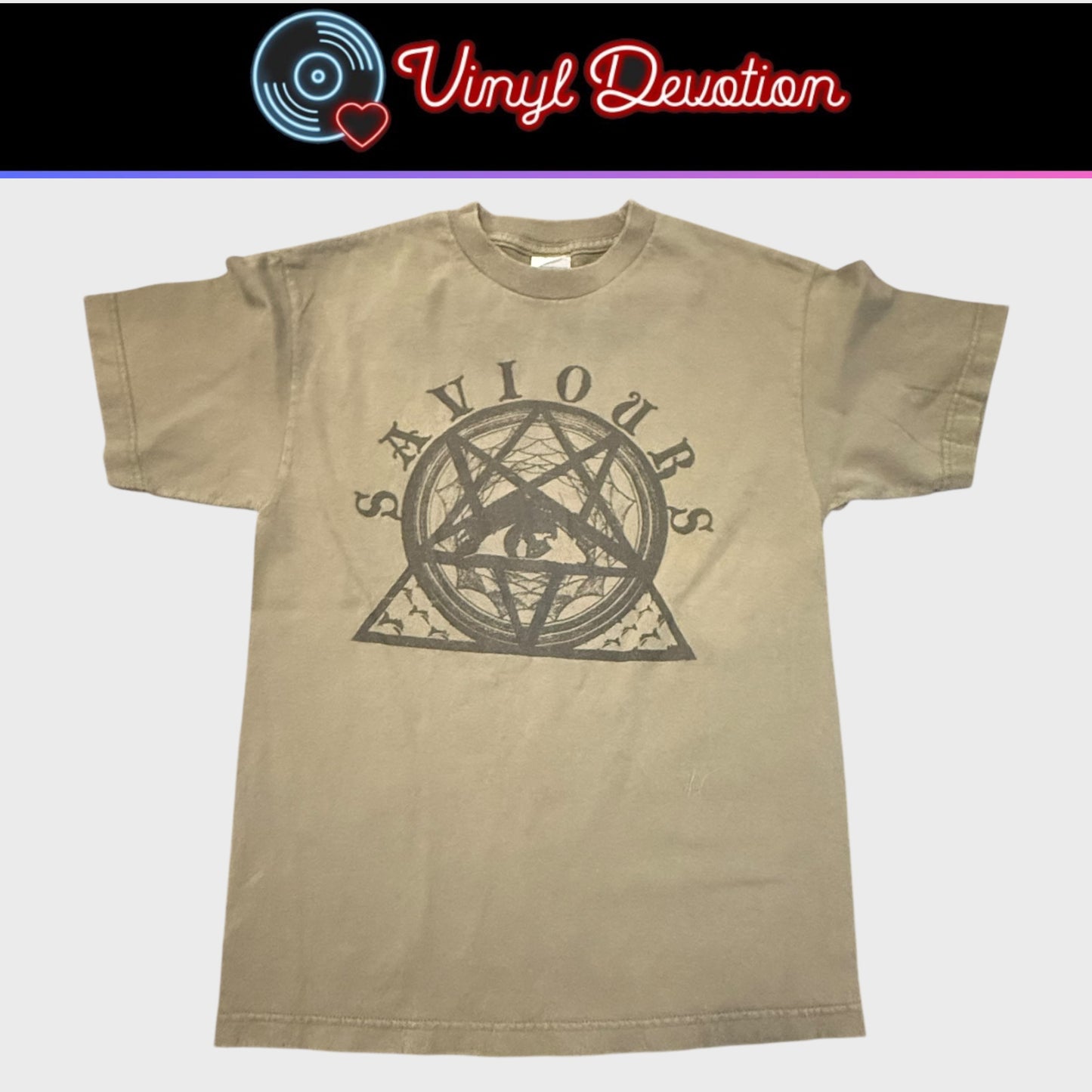 Saviours Band Vintage Gray T-Shirt Size M